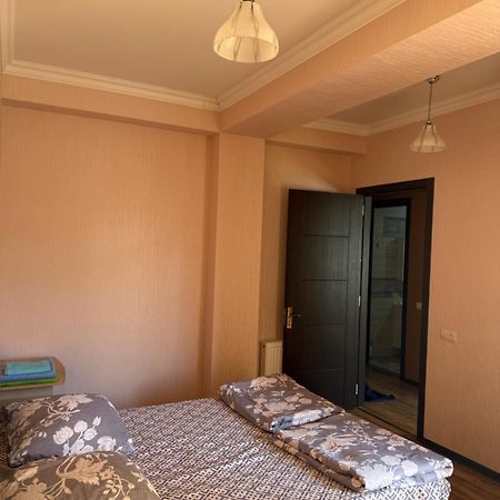 House In Varketili 트빌리시 외부 사진